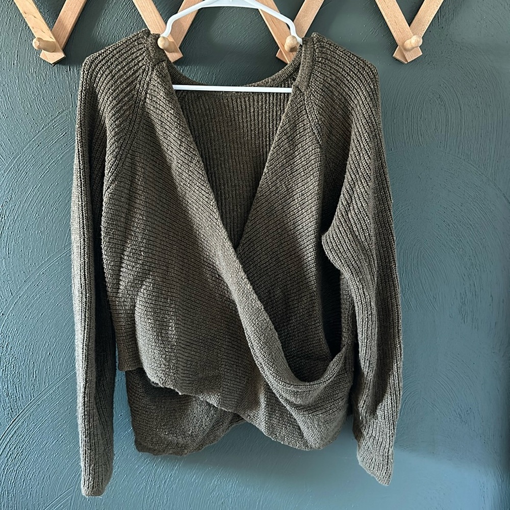 Olive colored Aerie open back Sweater